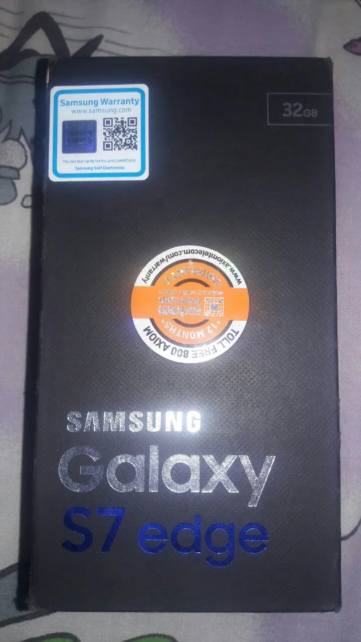 Samsung Galaxy S7 edge with box  - photo 1