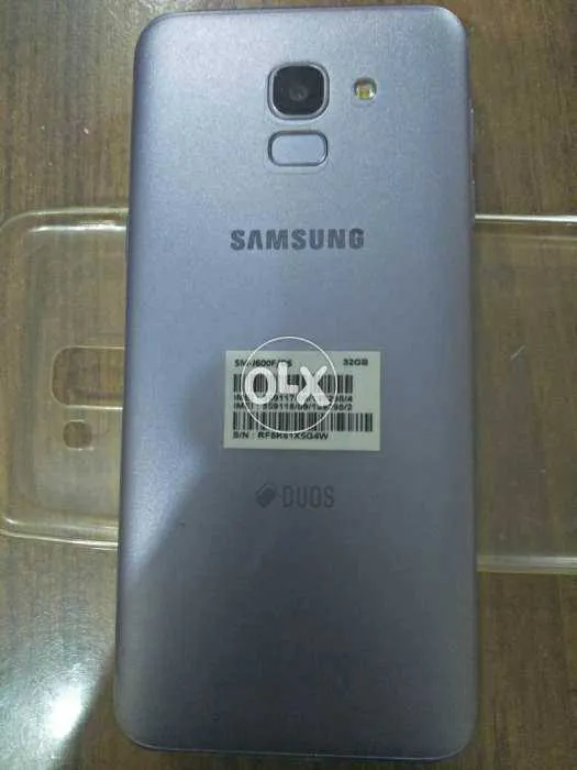 Samsung Galaxy J6 - photo 1