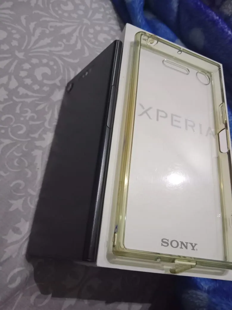 Sony xperia XZ1 - photo 4