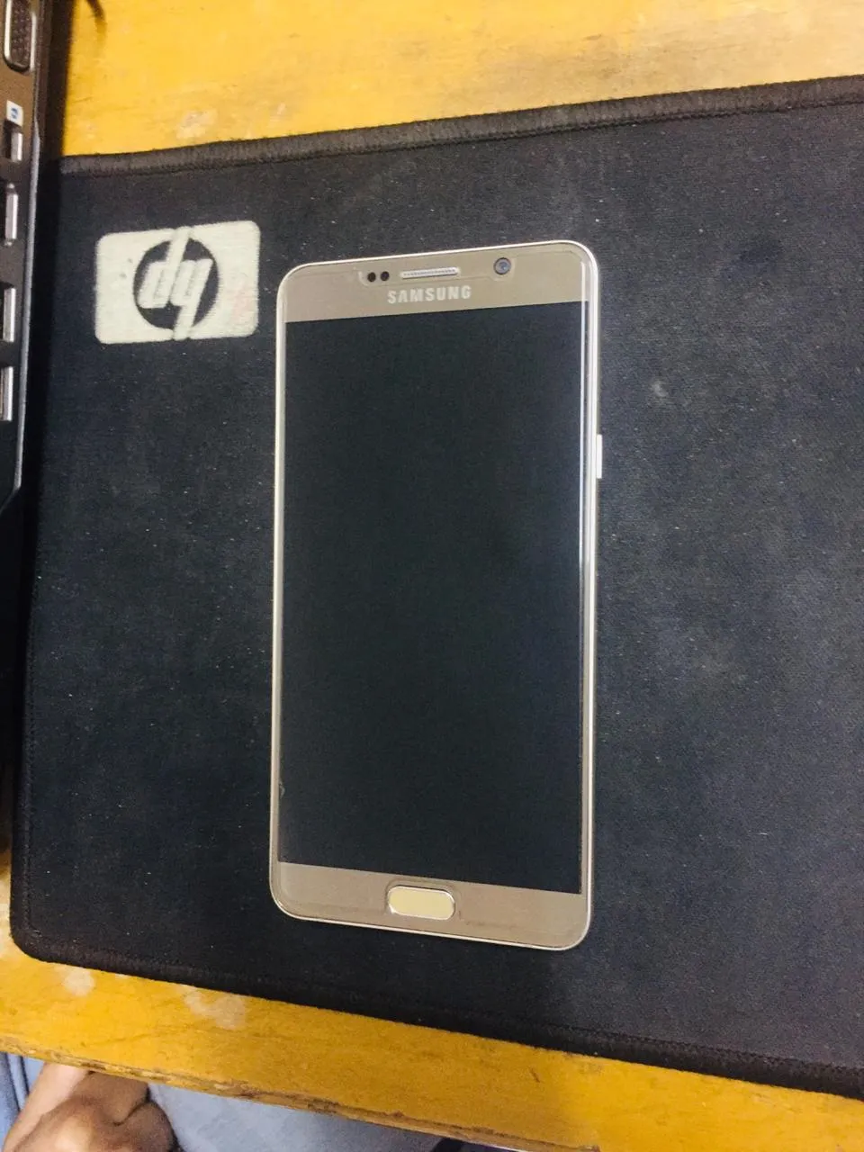 Samsung Galaxy Note 5 - Mint Condition - photo 2