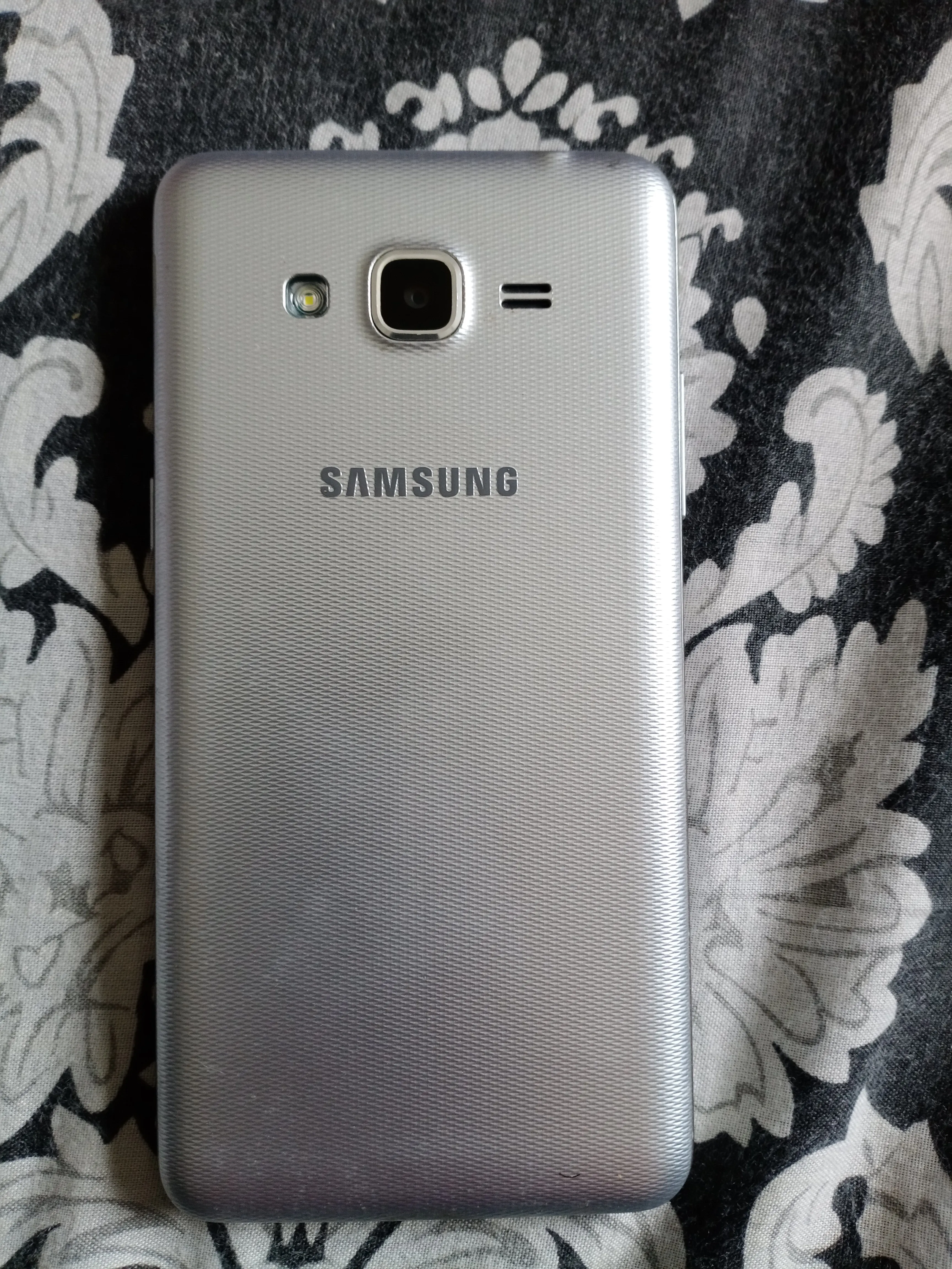 Samsung Galaxy Grand Prime Plus - photo 1