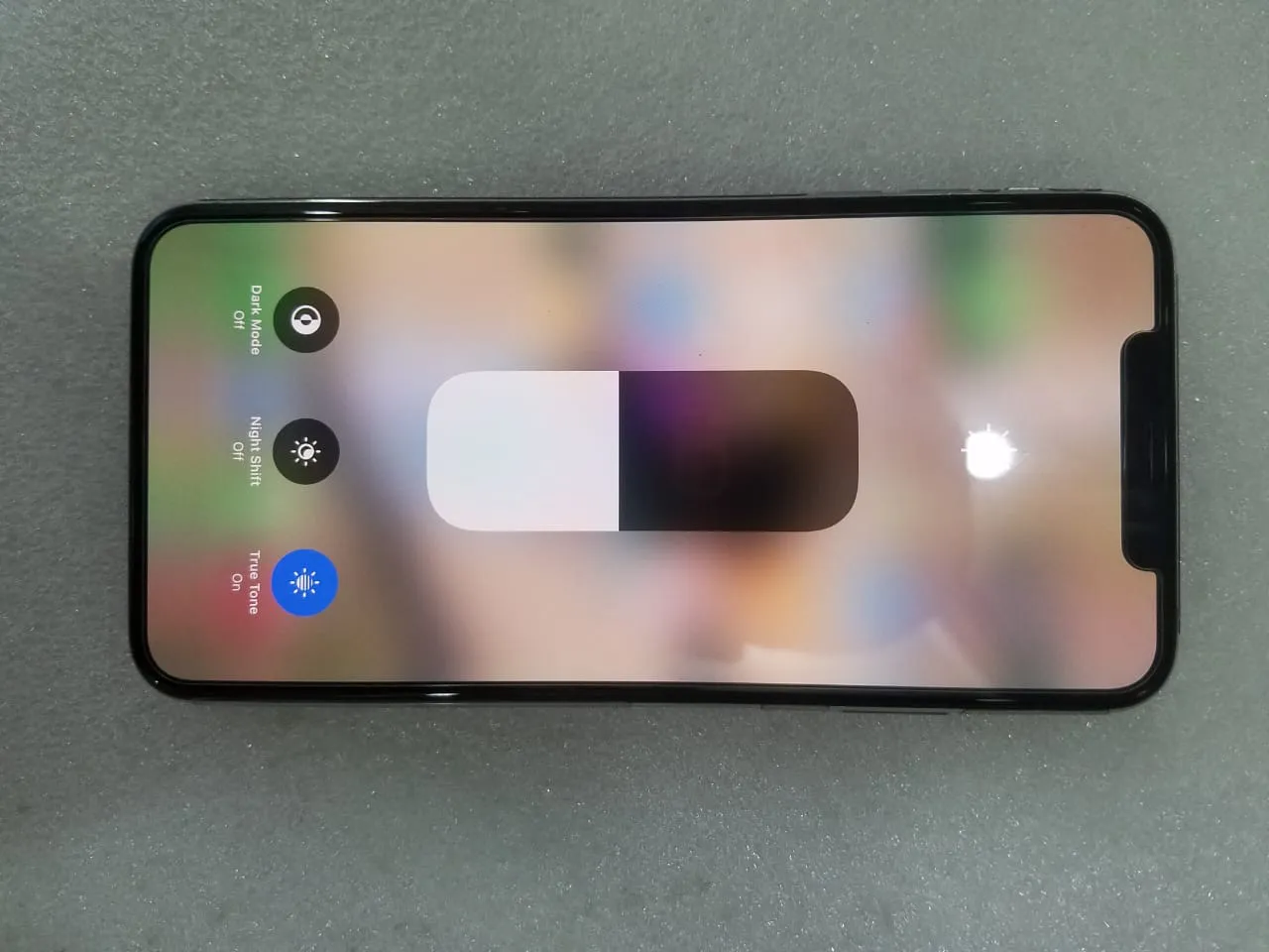 Iphone XS Max White colour - photo 2