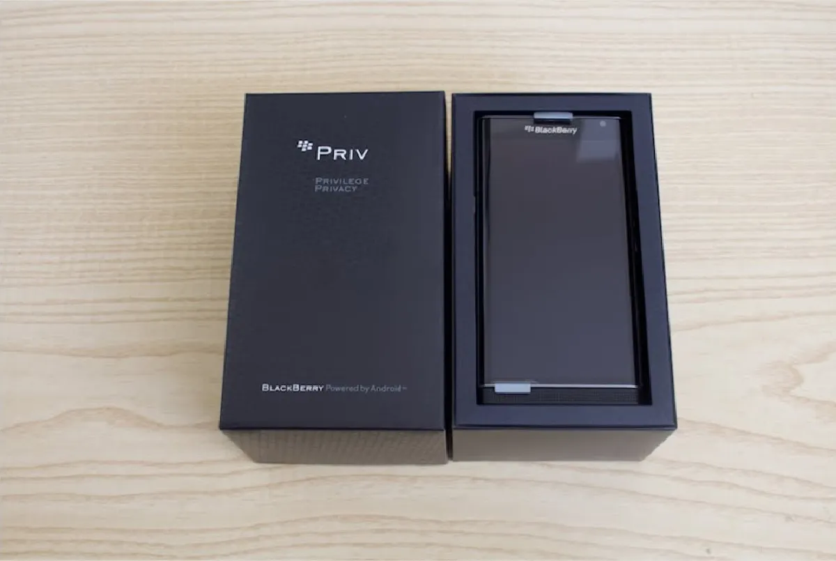 blackberry PRIV box pack - photo 1