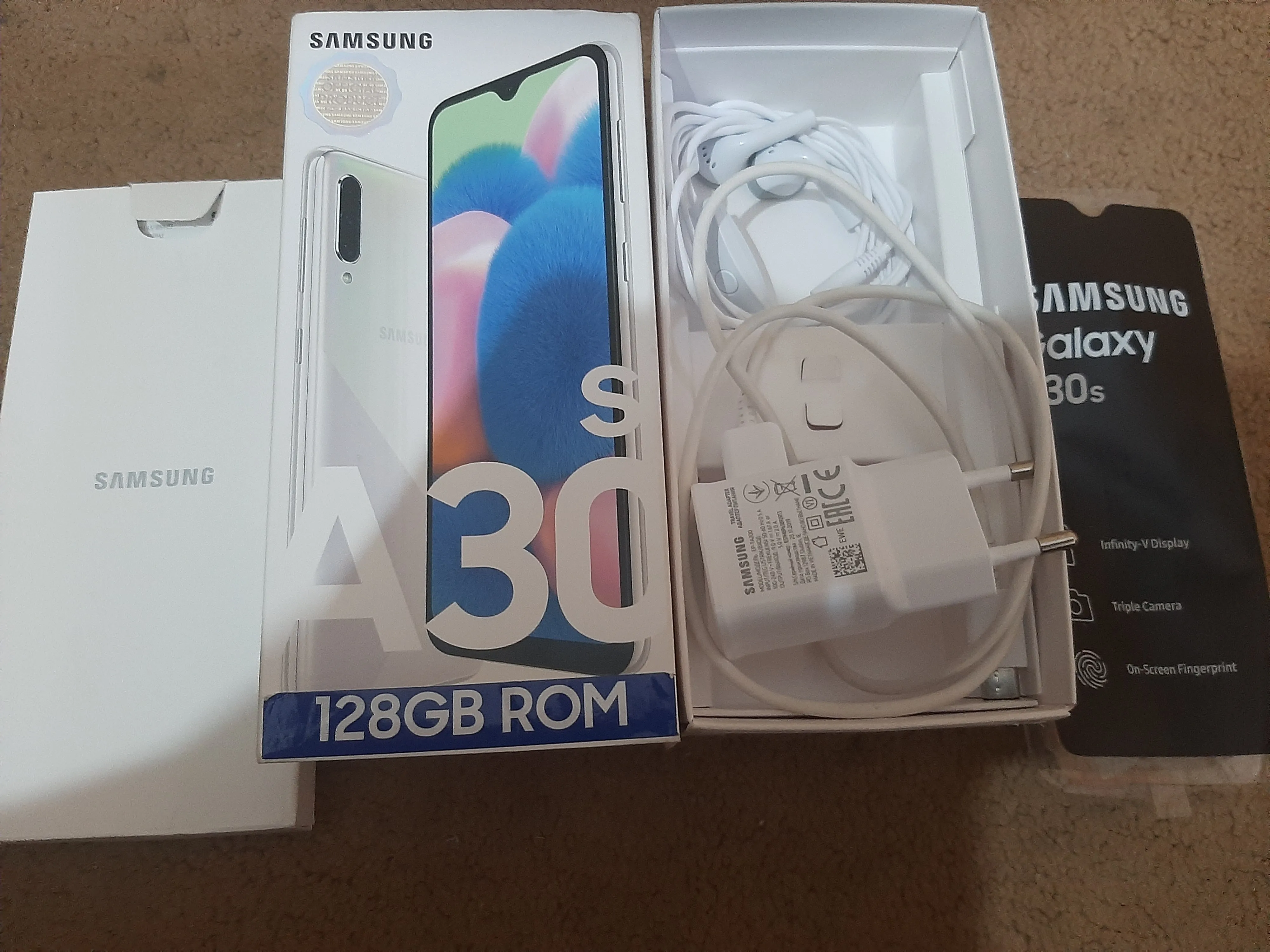 Brand new samsung a30s 15 days used - photo 1