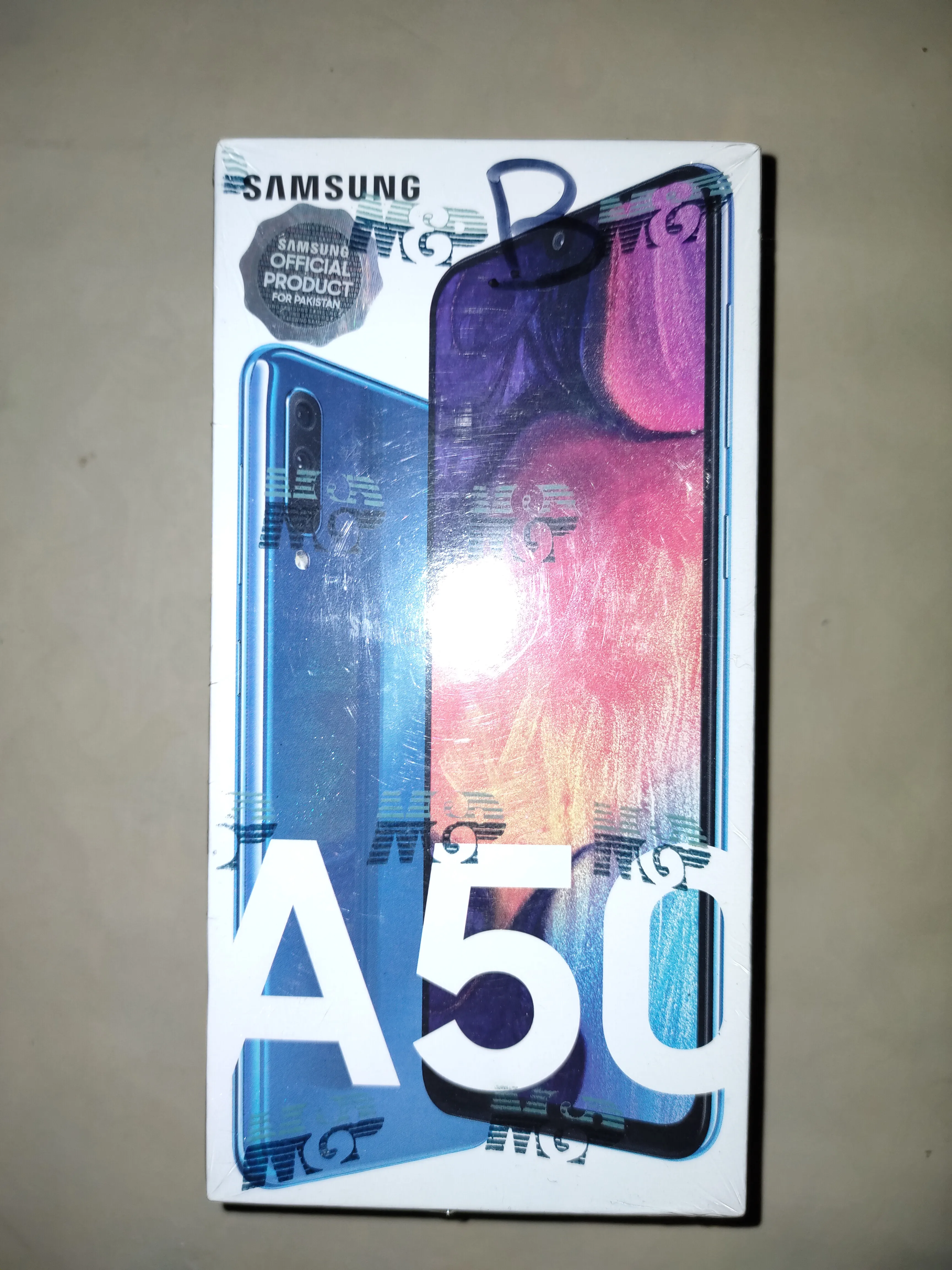 Galaxy A50 with complete box - photo 1