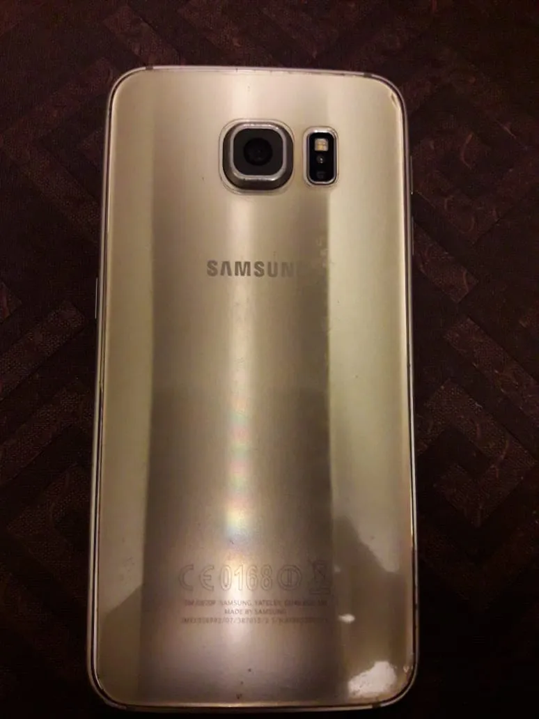 Galaxy S6 - photo 1