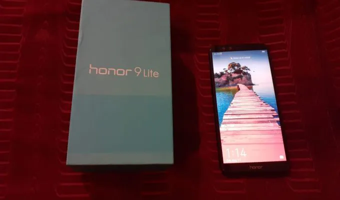 Honor 9 lite with box black color - photo 1