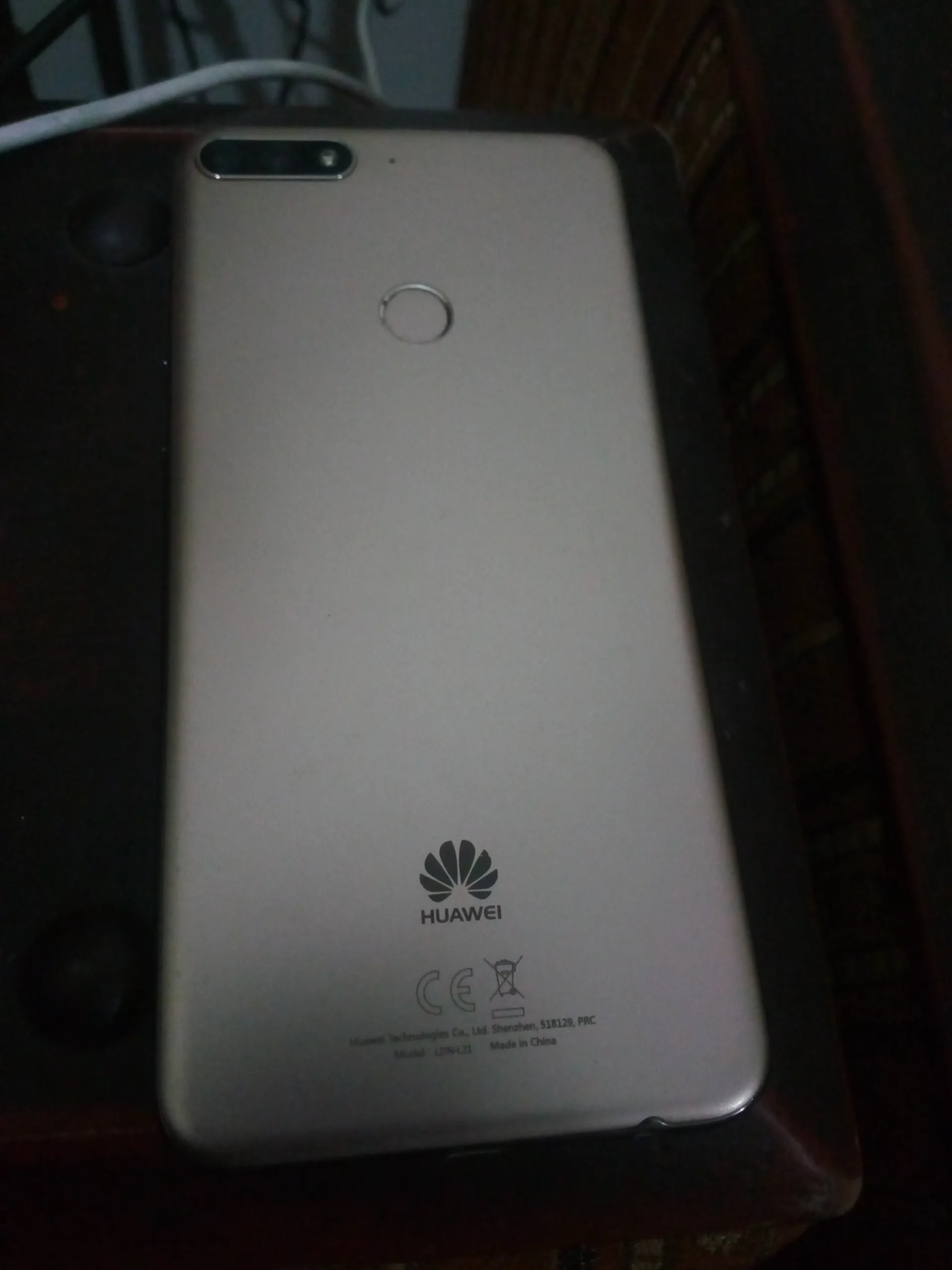huawei y7 prime gold - photo 1