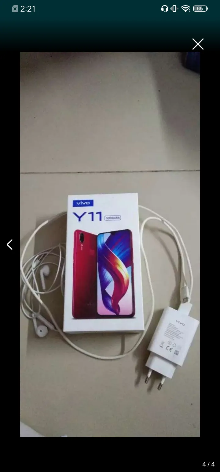 vivo red colour and face lock 10 to 10 condition - photo 3