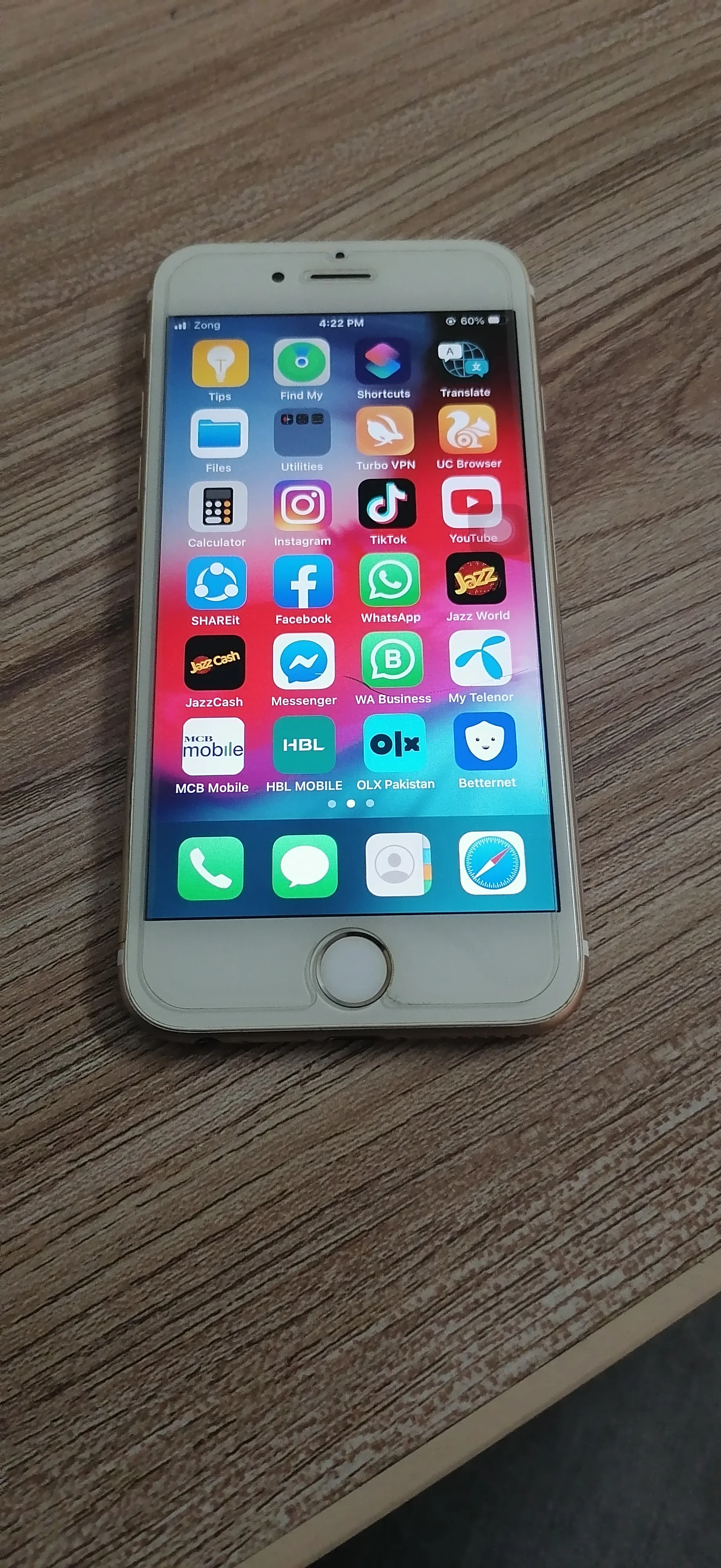 Iphone 6s 64gb with box - photo 1