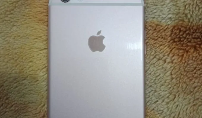 Iphone 6s plus 16gb with box - photo 1