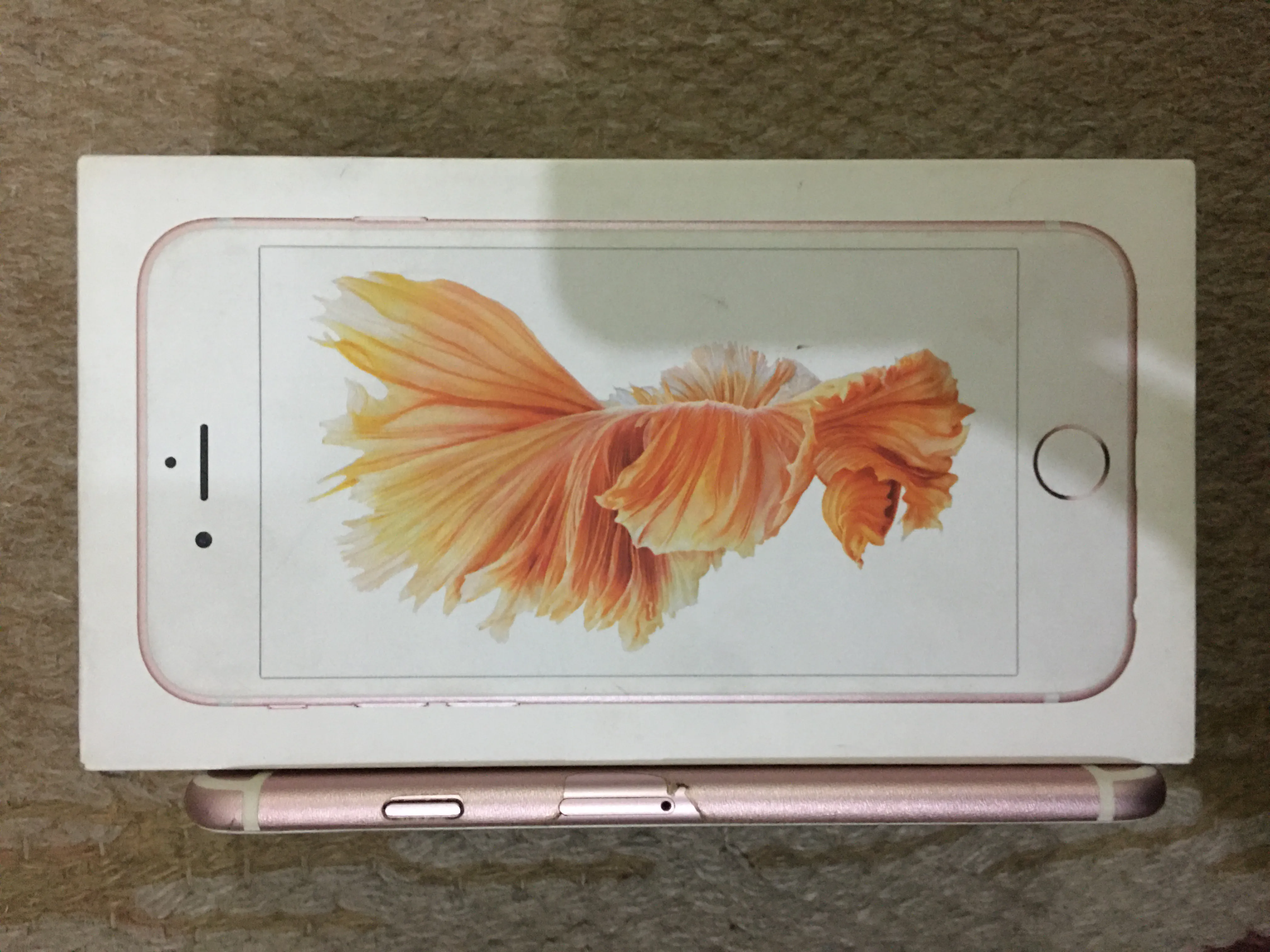 Iphone 6s Rose Gold 10/10 (16 GB) for sale - photo 3