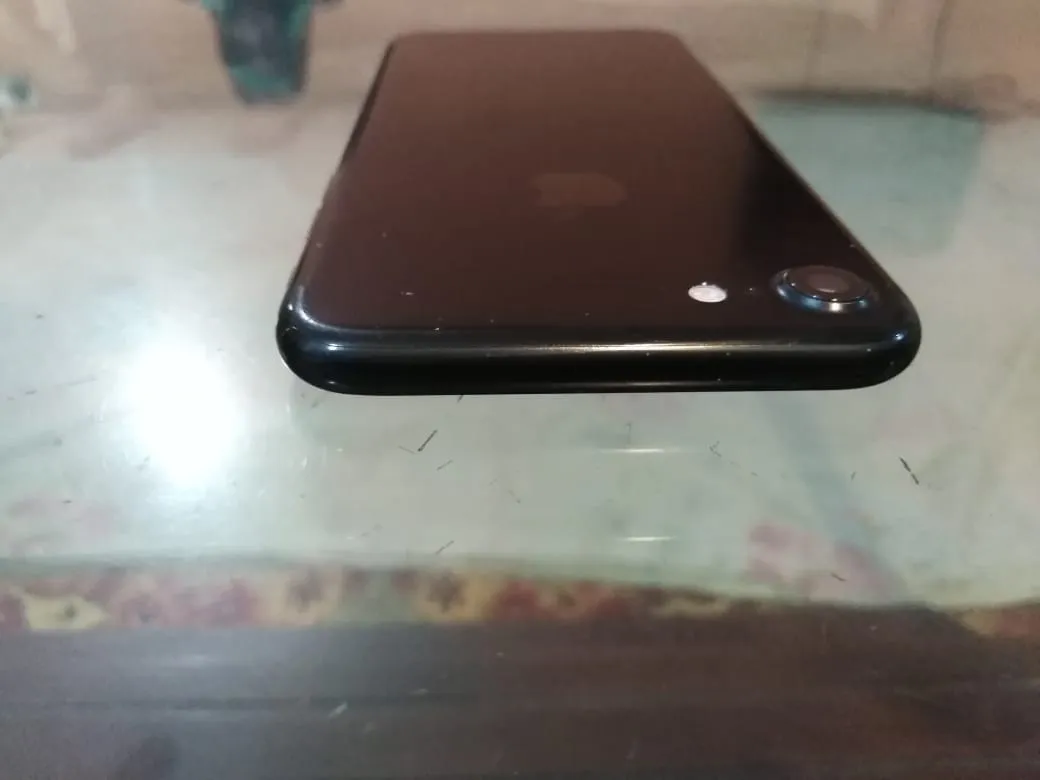 iPhone 7 32 GB with original Accessories and Box - photo 3