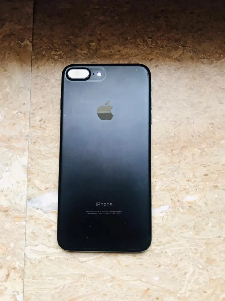 Iphone 7 plus in Excellent Condition - photo 1
