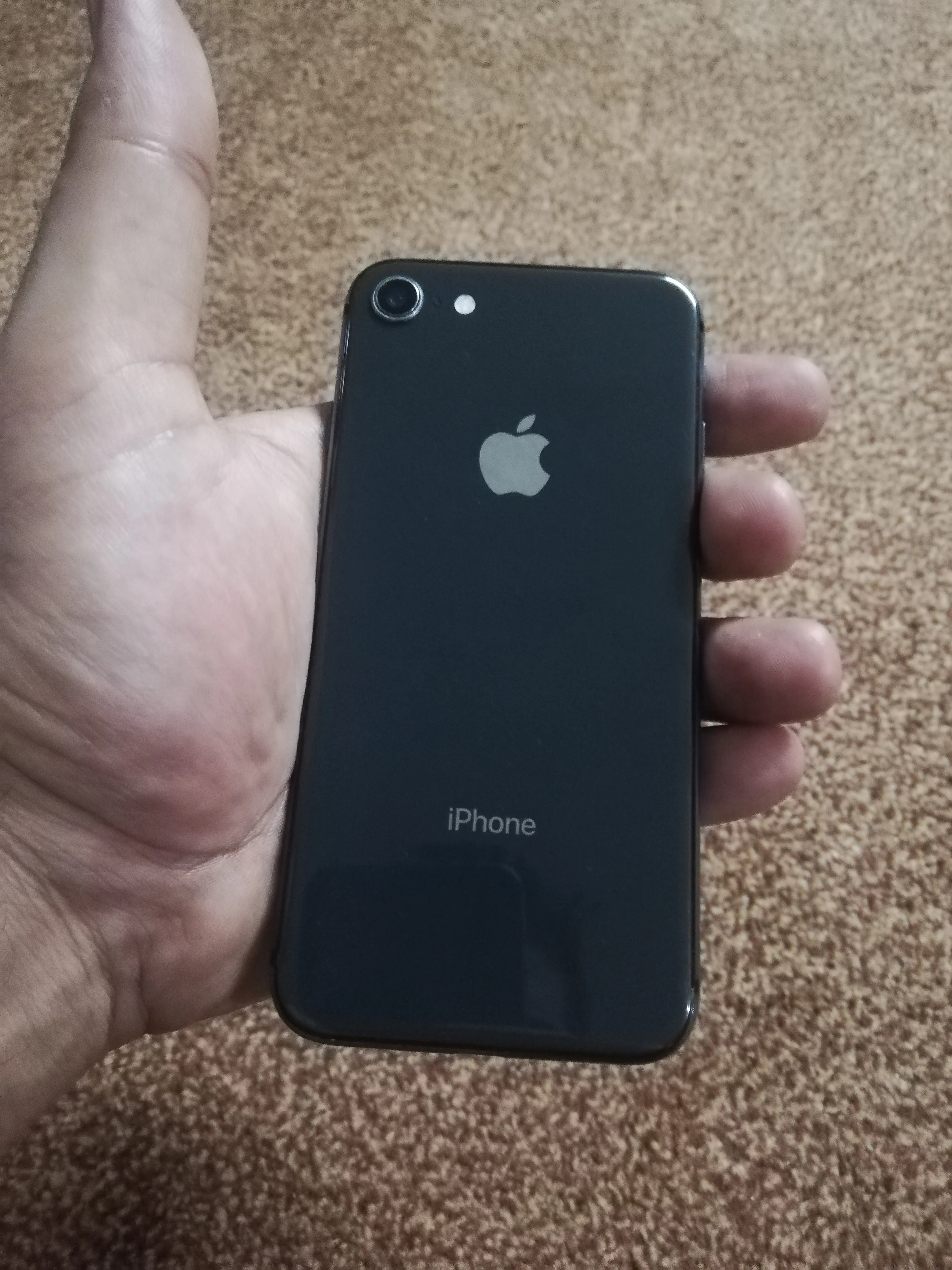 Iphone 8 64gb official pta approved - photo 2