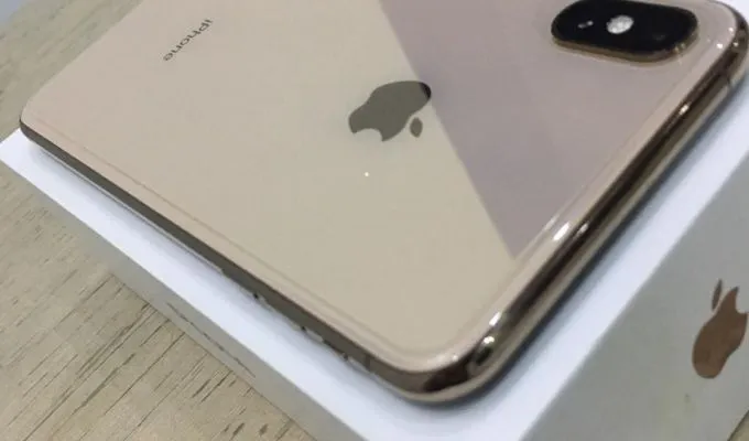 iPhone Xs Max Excellent Condition - photo 4