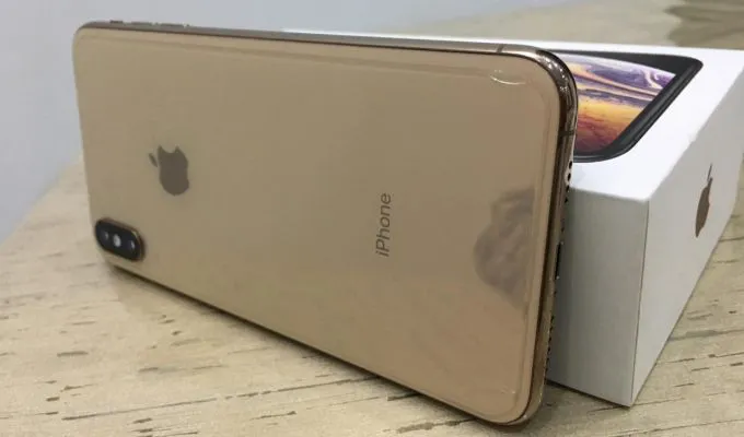iPhone Xs Max Excellent Condition - photo 3
