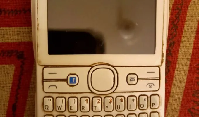 Nokia Asha 205 - photo 1