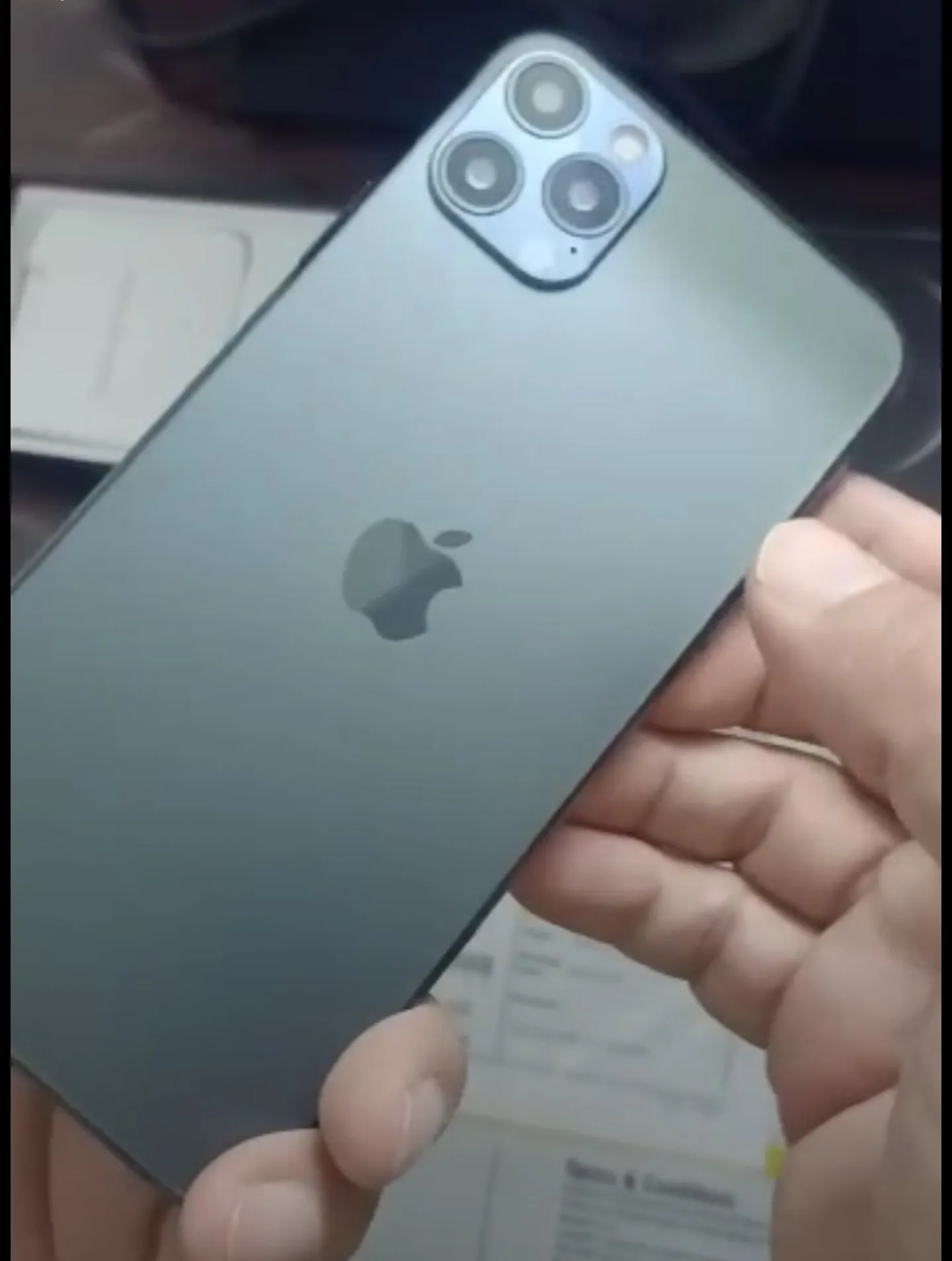 Offer for karachi users iphone 11 and 12 pro max turkish made ramazn offer - photo 1