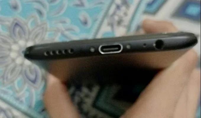 OnePlus 5T - photo 2