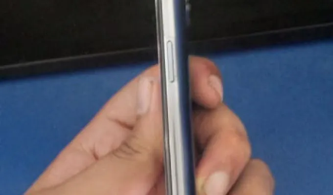 OnePlus 7T - photo 1