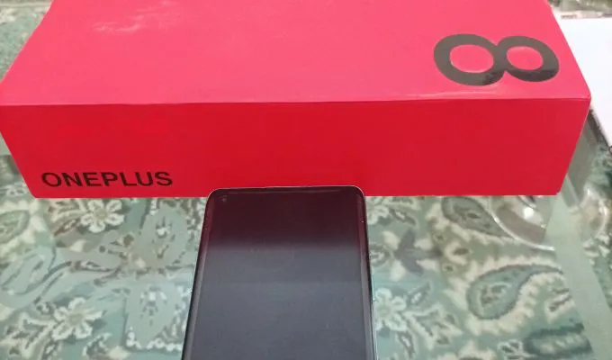 OnePlus 8 12gb/256gb (With Original Box and Accessories and PTA Approved) - photo 1
