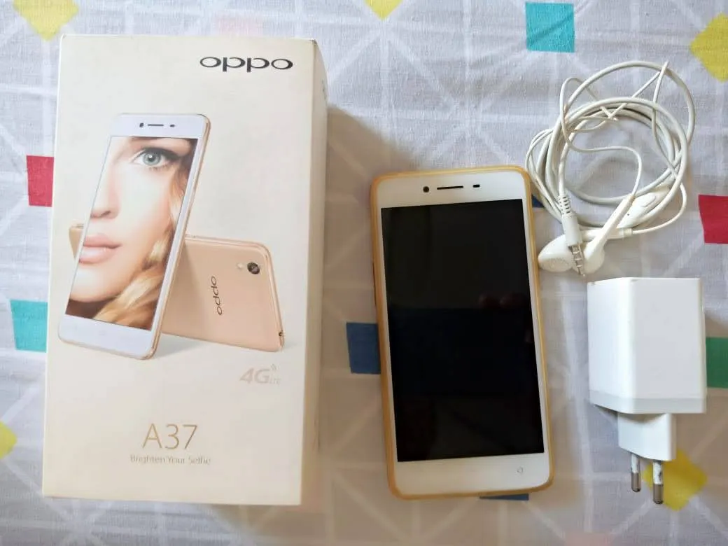 Oppo A37F 2/16 - photo 1