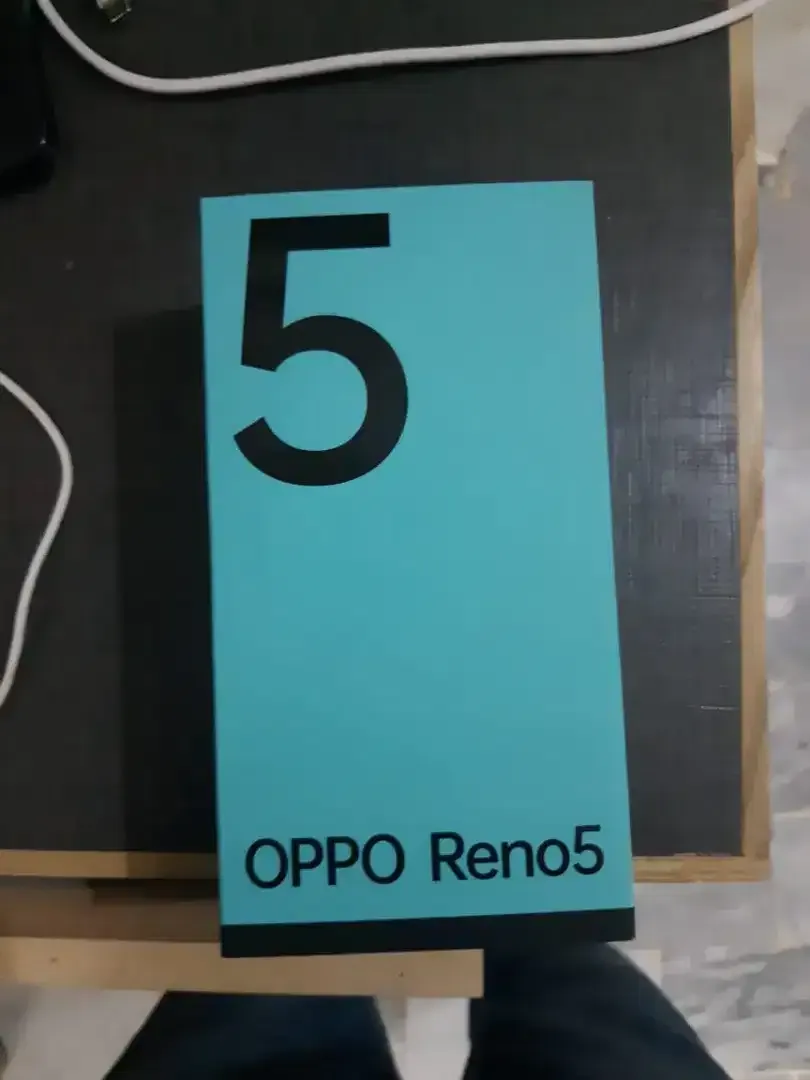 Oppo Reno 5 box pack - photo 1