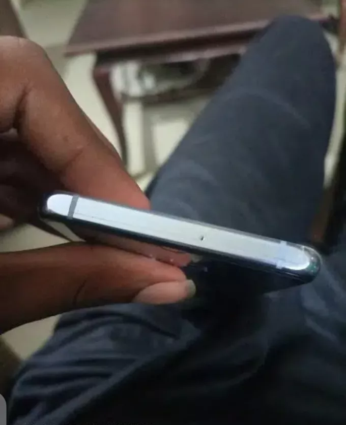 Huawei p30 non pta mobile is available for sale at very low price - photo 1