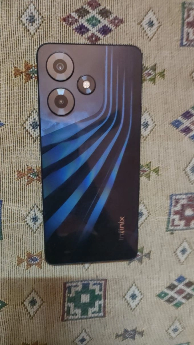 Infinix Hot 30 - 8+8GB RAM | 128GB Storage | With complete box - photo 1