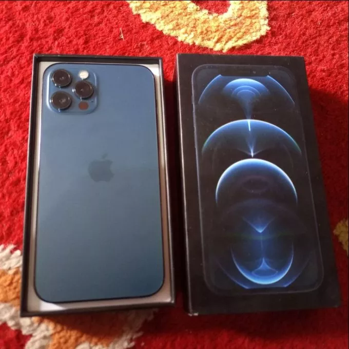IPhone 12 pro blue color waterpack with box - photo 1