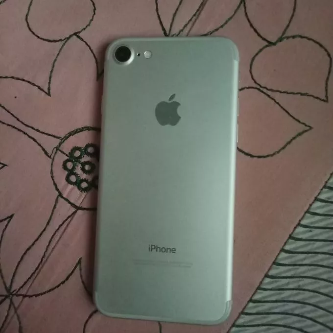Iphone 7 pta approved 128gb - photo 2