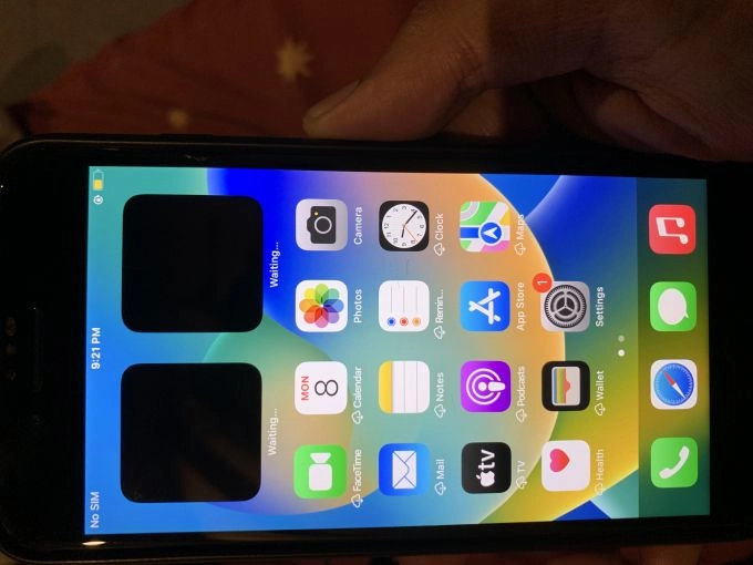 Iphone 8 plus pta approved - photo 1