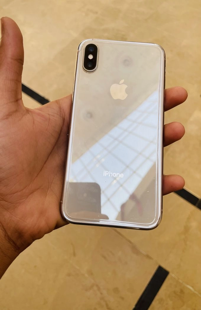 Iphone x 256gb pta approved - photo 1
