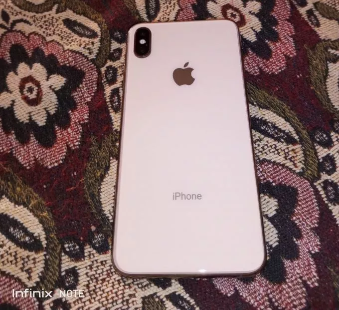 iPhone XS Max PTA approved - photo 1