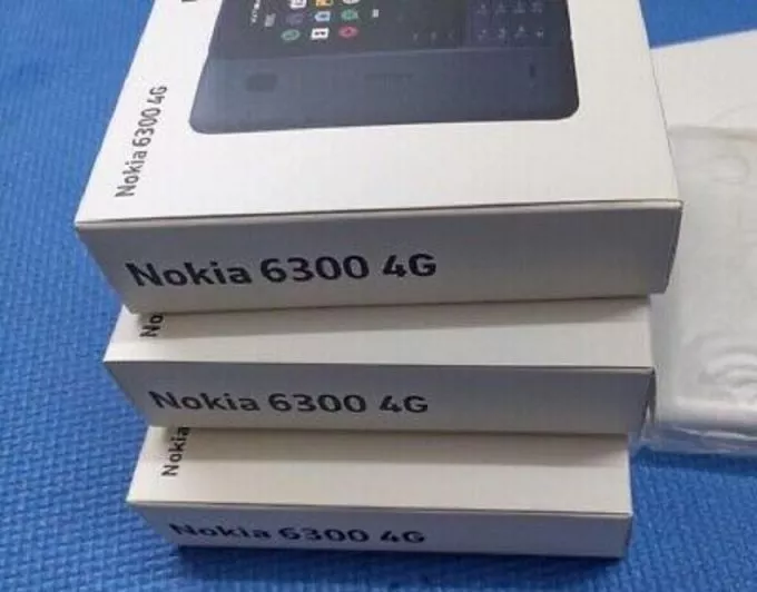 Nokia 6300 4G box pack - photo 1