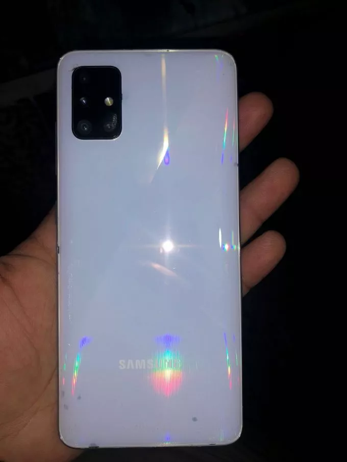 Samsung A51 6 128gb In 10/10 condition - photo 1