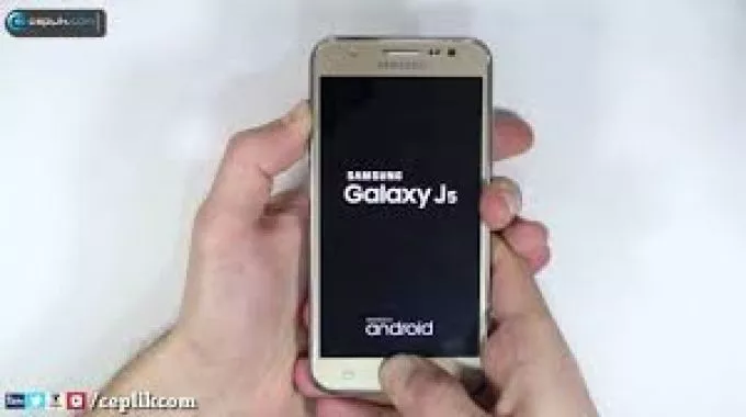 Samsung galaxy j5 - photo 1