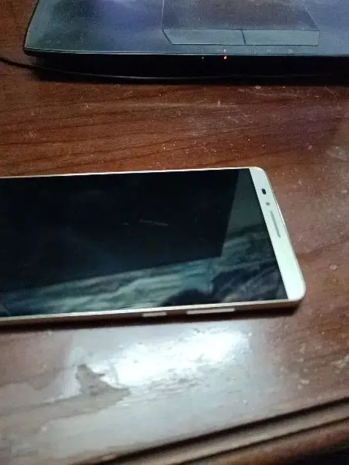Selling used Mate 7 final price 9500 - photo 2