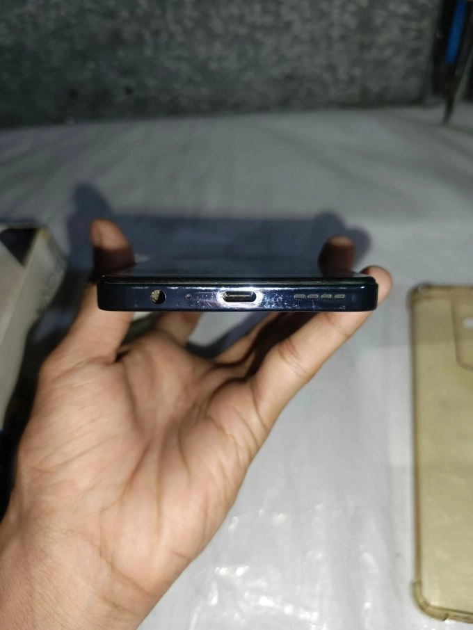 Tecno Pova 5 pro 5g - photo 3