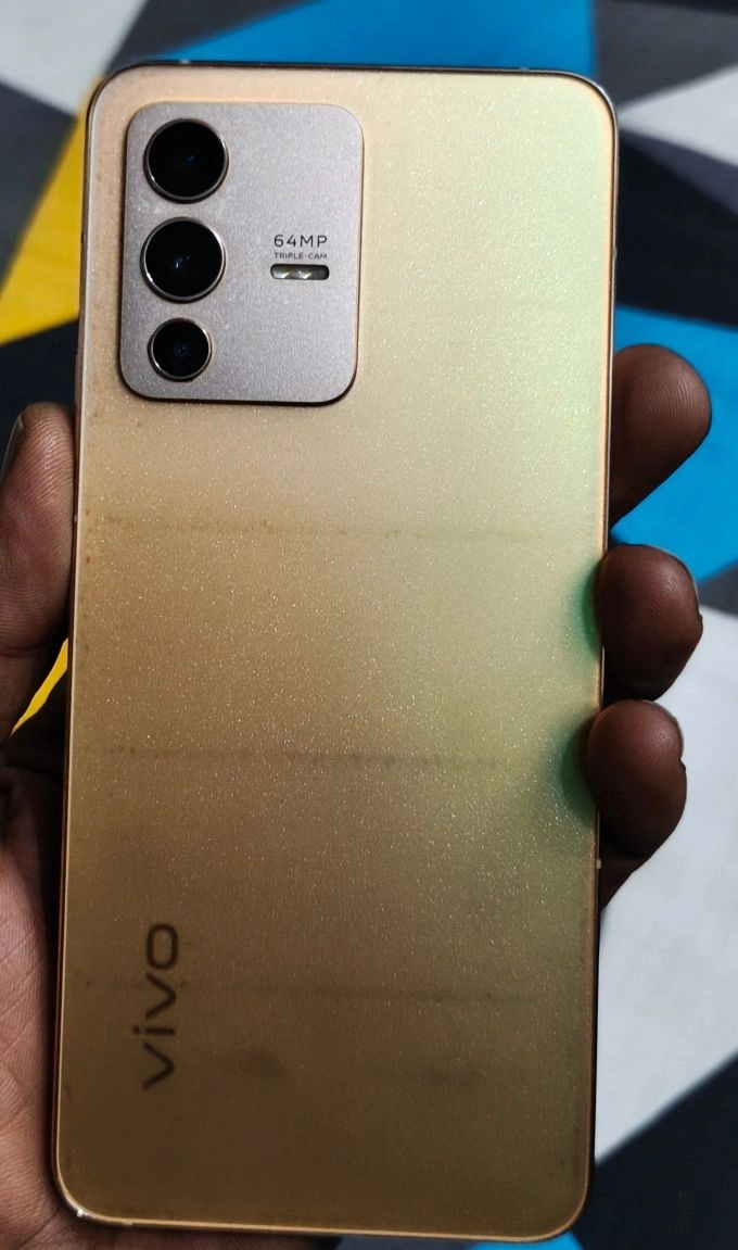 Vivo v23 5g - photo 1
