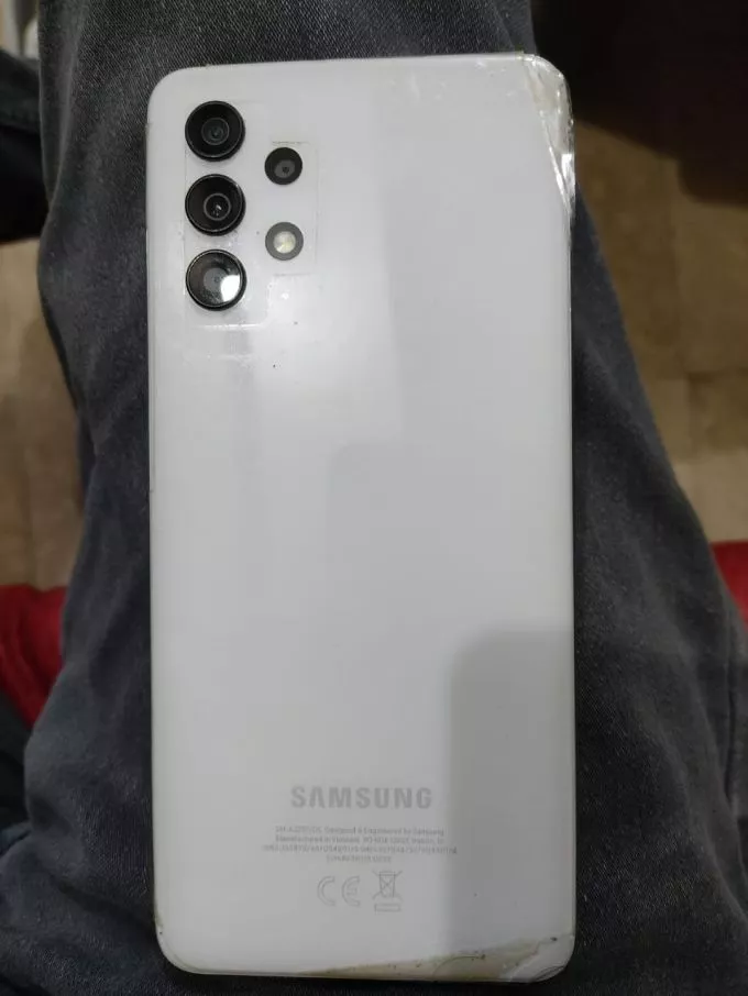 Samsung A32 with box - photo 4