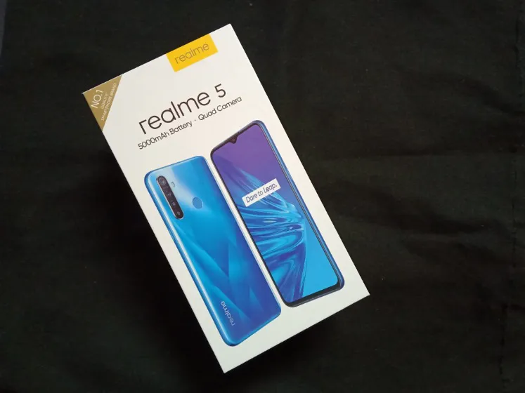 Realme 5 box pack pta approved - photo 1