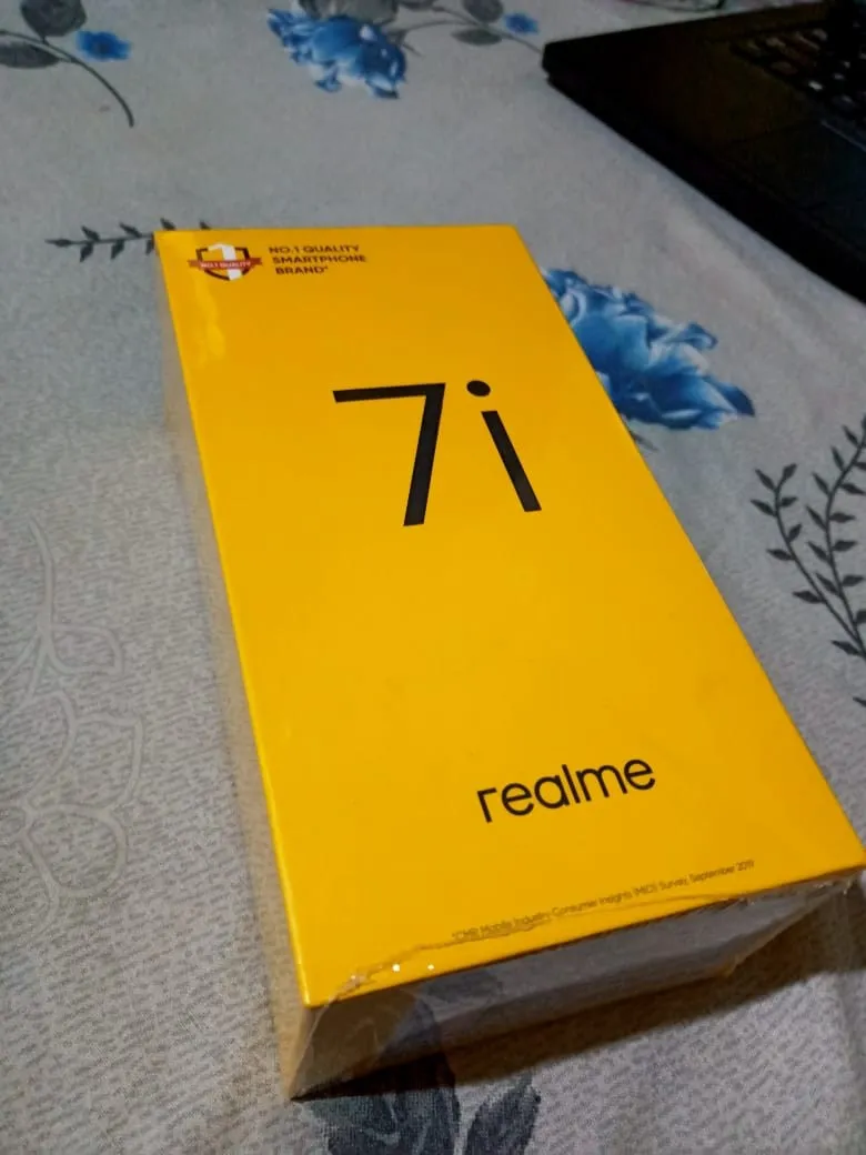 Realme 7i pin packed brand new - photo 1