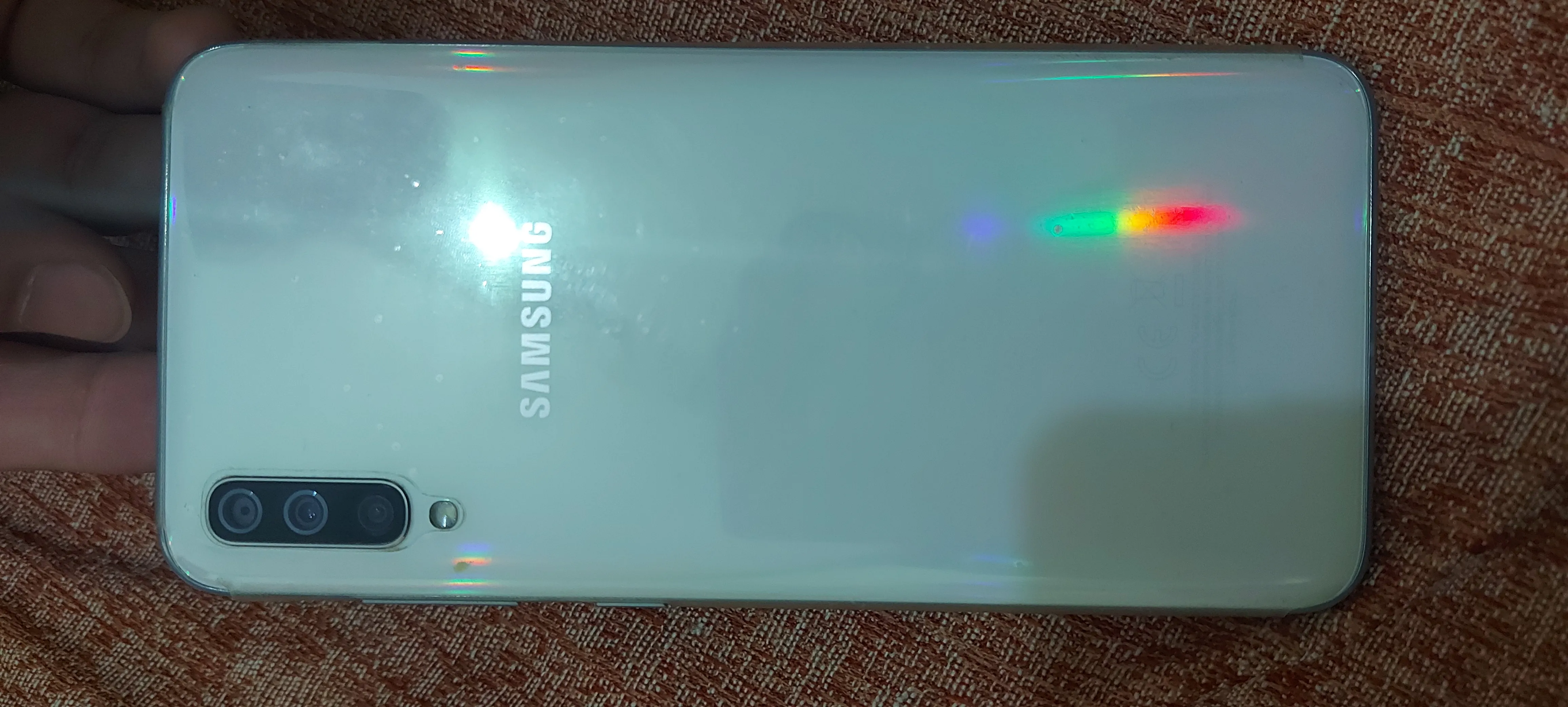 Samsung a70 6 128 gb - photo 2