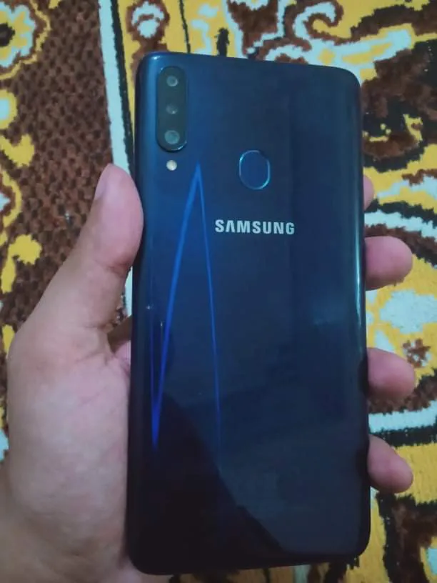 Samsung Galaxy A20s - photo 1