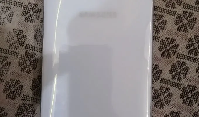 Samsung Galaxy A30 - photo 1
