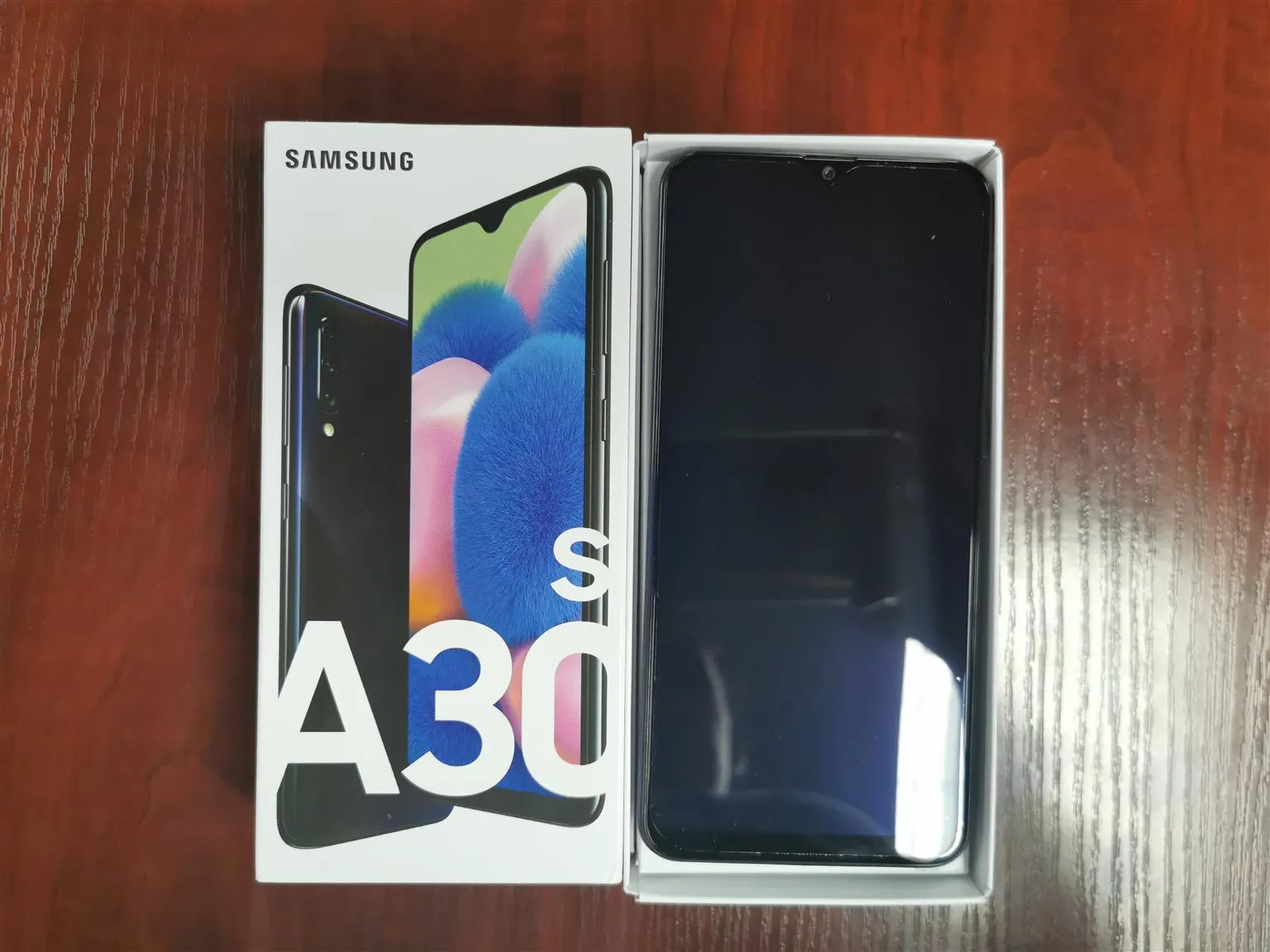 Samsung Galaxy A30s - photo 1