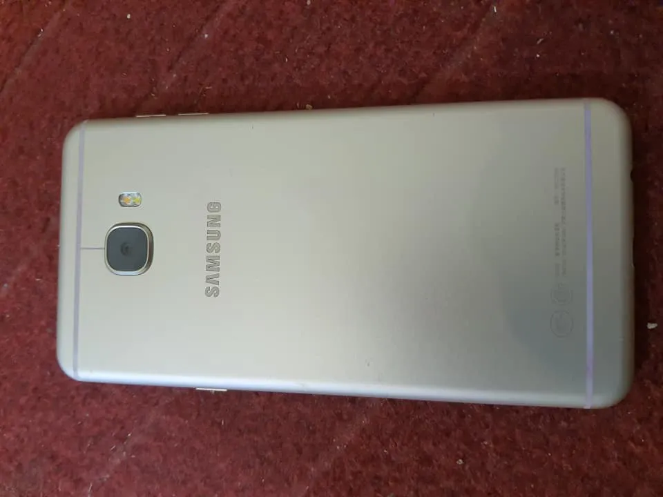 Samsung Galaxy C7 (SM-C7000) urgent Sale - photo 2