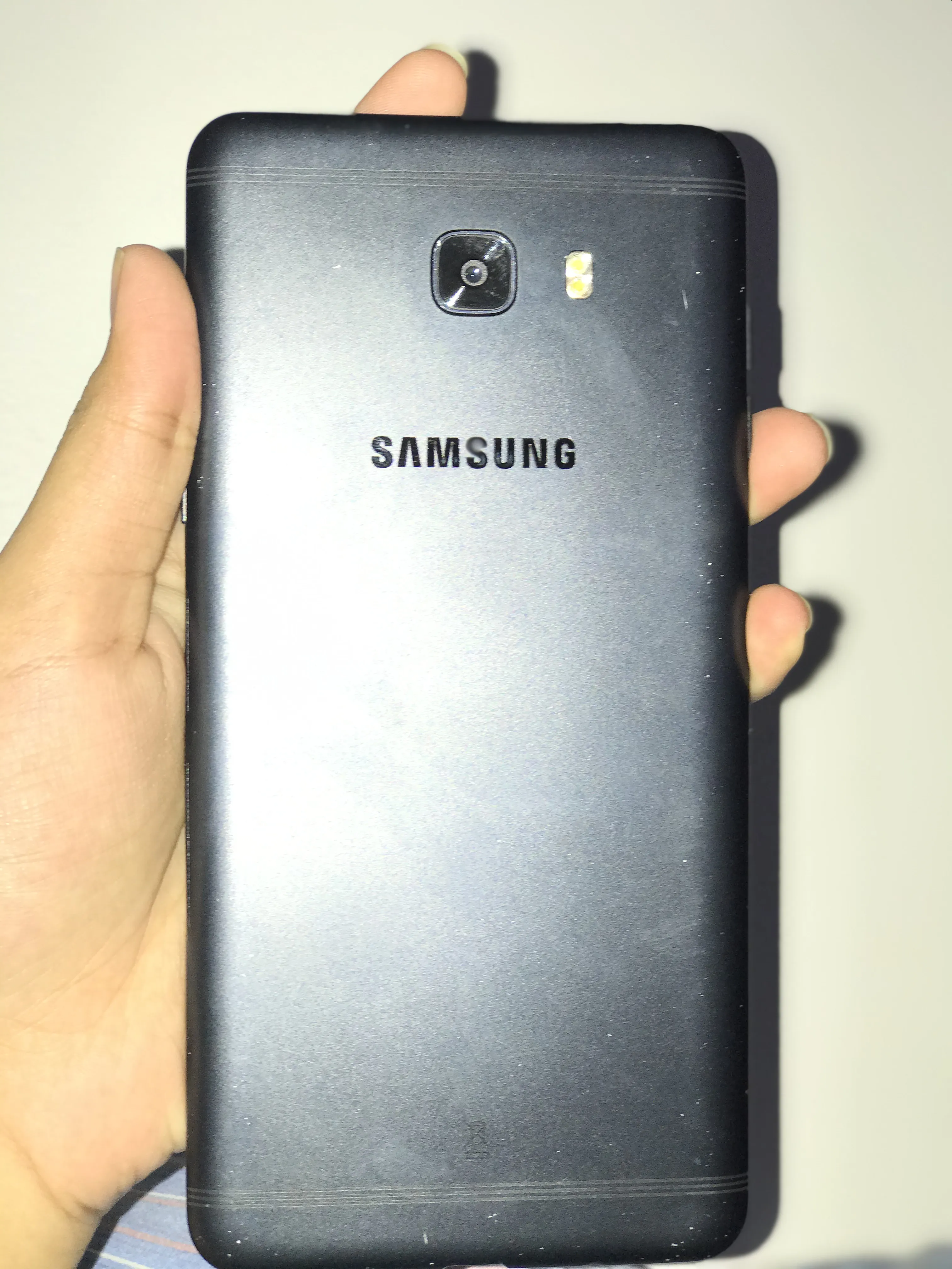 Samsung galaxy c9 pro - photo 1